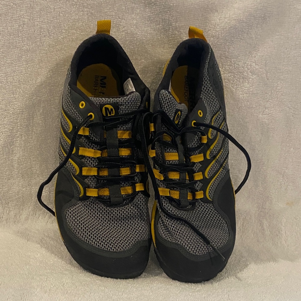 Merrell Men's Black and Yellow Athletic Shoes